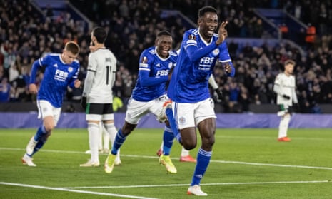 Wilfred Ndidi celebrates after scoring the third Leicester goal.