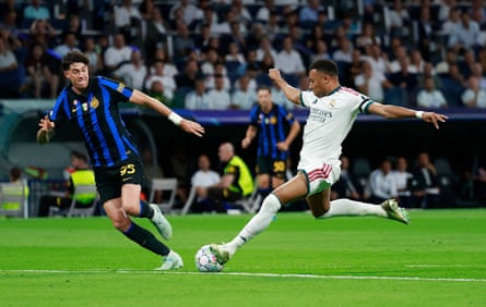 Kylian Mbappé scores Real Madrid’s first goal against Inter. Kylian Mbappé scores Real Madrid’s first goal against Inter.