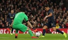 Manchester United see off Arsenal to maintain manager's perfect start