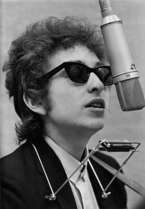 Bob Dylan recording Blonde on Blonde.