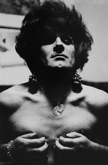 Controversial … an image from Lisetta Carmi’s I Travestiti.