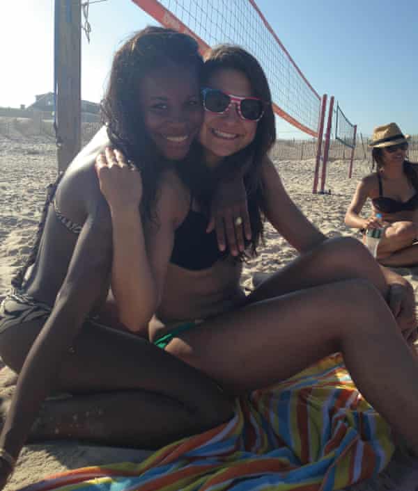 Beach girls nude sex