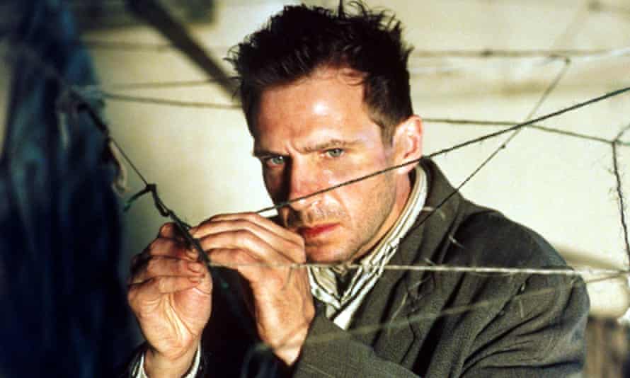 Ralph Fiennes in Spider