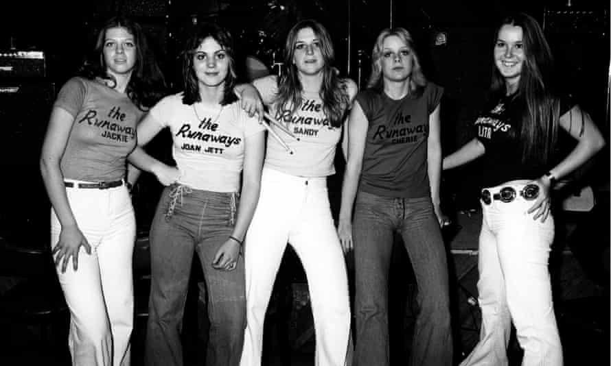 The Runaways in 1976 (l to r): Jackie Fox, Joan Jett, Sandy West, Cherie Currie and Lita Ford.