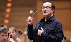 Charles Dutoit conducting the Royal Philharmonic Orchestra.