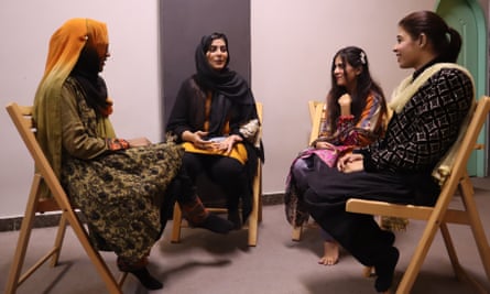 Sadia Rasheed with a group of women in the centre