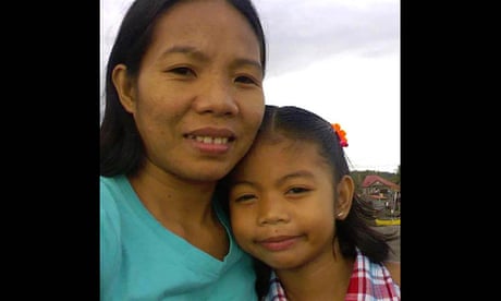 Edelyn Aborda Astudillo with her daughter Crislyn, who turns 18 next month