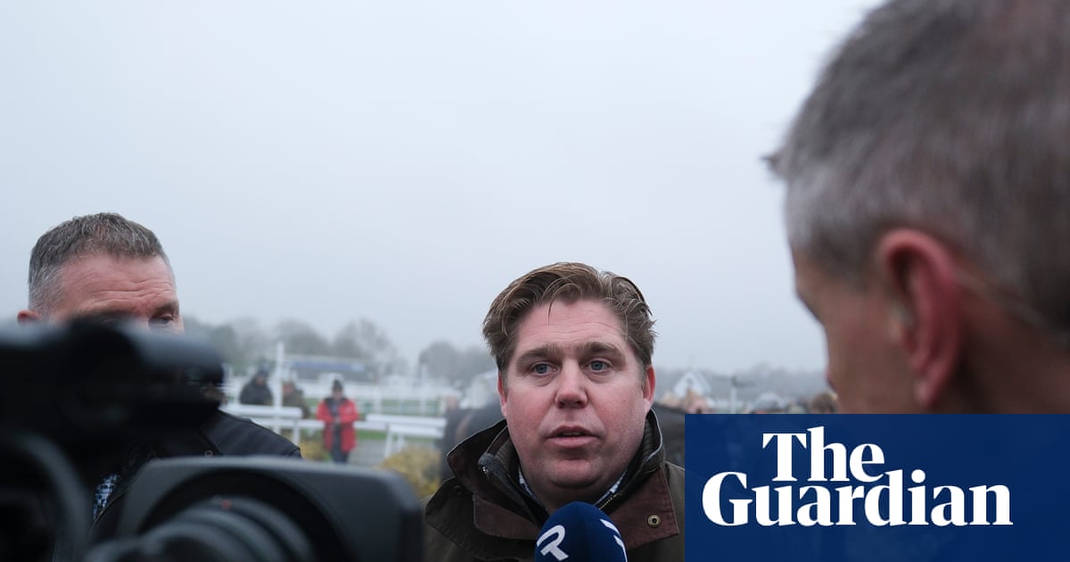Dan Skelton targets bogey track as rivals jockey for Scottish Grand National glory