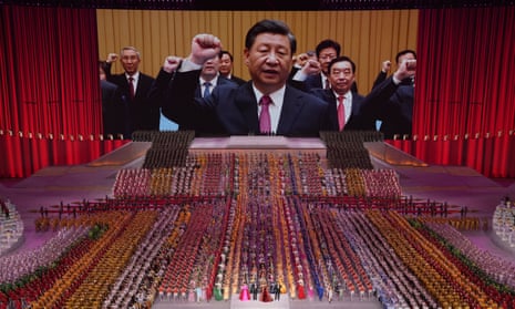 Xi Jinping leads a gala in Beijing