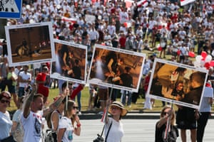 Protesters gather for a rally at the Hero City Obelisk