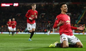 Mason Greenwood, del Manchester United, celebra su segundo gol.