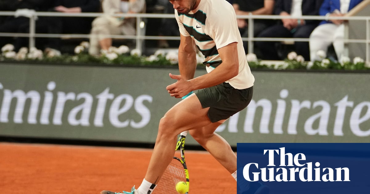 Carlos Alcaraz returns to French Open final after Lorenzo Musetti retires hurt