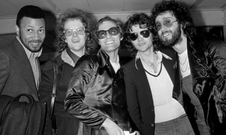 Steve Harley (centre), wearing sunglasses, with the rest of Cockney Rebel
