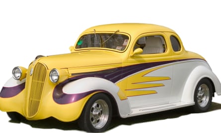 A yellow drag racing car