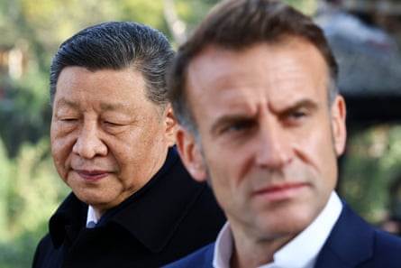 Emmanuel Macron with Xi Jinping