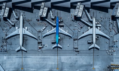 Top down view of planes at LAX airport