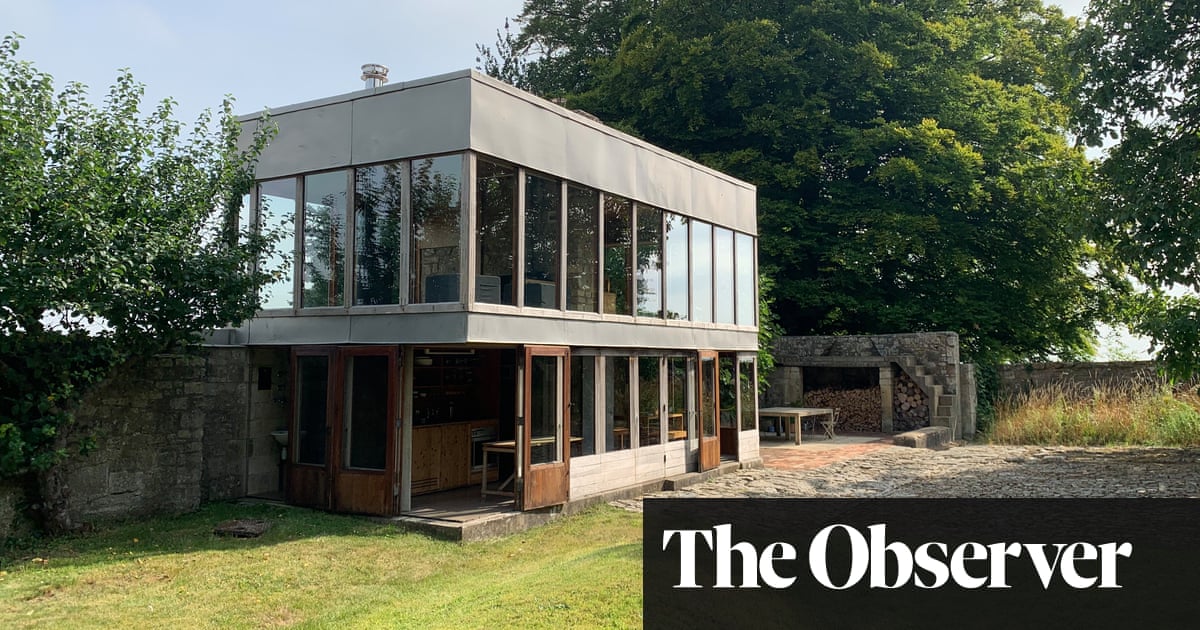Welcome to Upper Lawn, the 60s Wiltshire retreat of brutalism's first couple