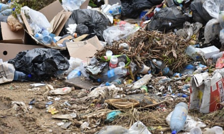 Plastic waste in Tapuhia landfill.