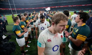 The Springboks clap the England players off the pitch after a home victory in the 2016 autumn international at Twickenham