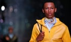 Prada guides Milan through the gaze of the 'sexy boy'