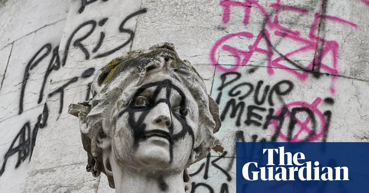 They act with total impunity': Paris city hall declares war on graffiti vandals