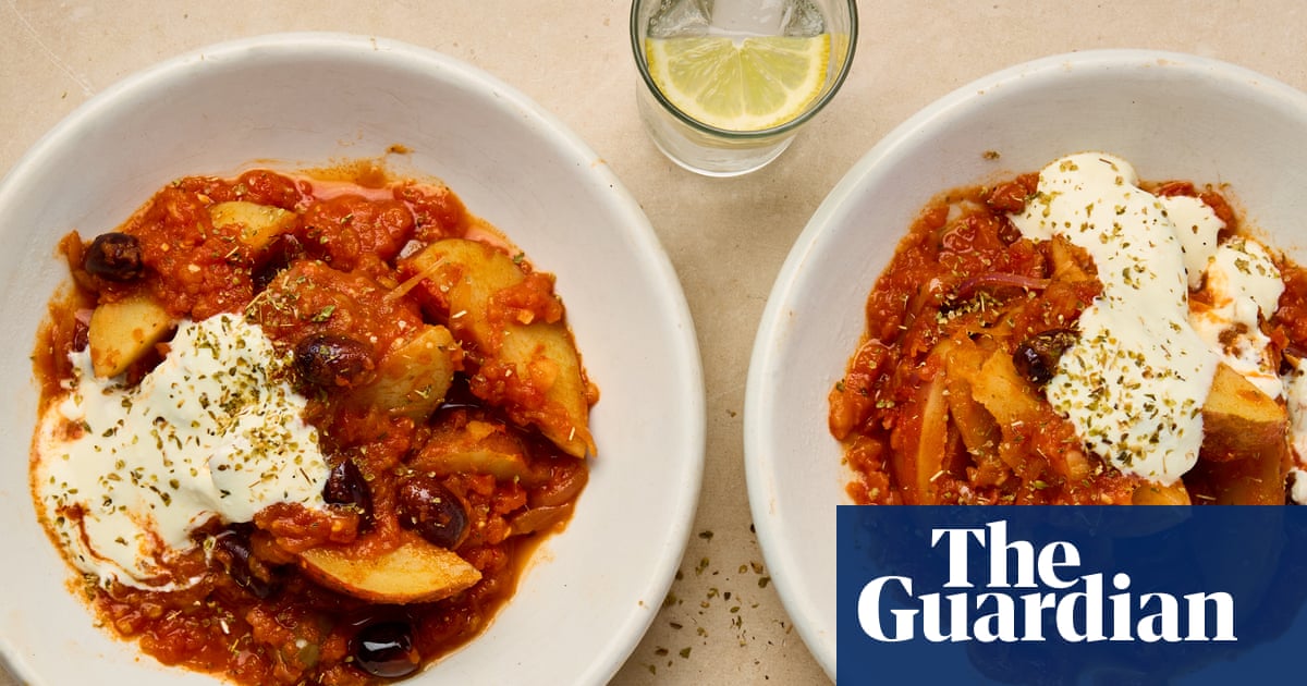 Meera Sodha's vegetarian recipe for patates yahni