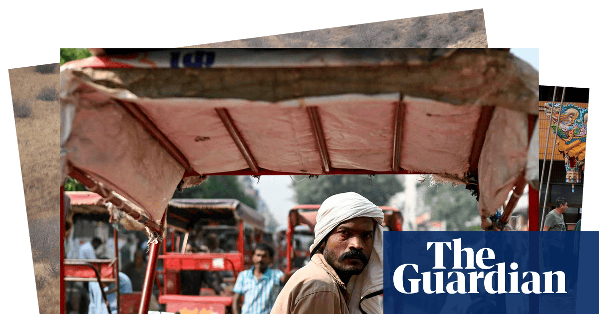 Rubble of Syria’s civil war and a rickshaw driver: photos of the day – Wednesday