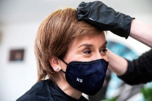 Nicola Sturgeon getting her hair cut by Julie McGuire at Beehive Hair and Make up in Edinburgh yesterday, as hairdressers were allowed to reopen.