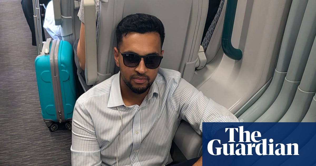 A rail nightmare: what it’s like on England’s busiest commuter-only train