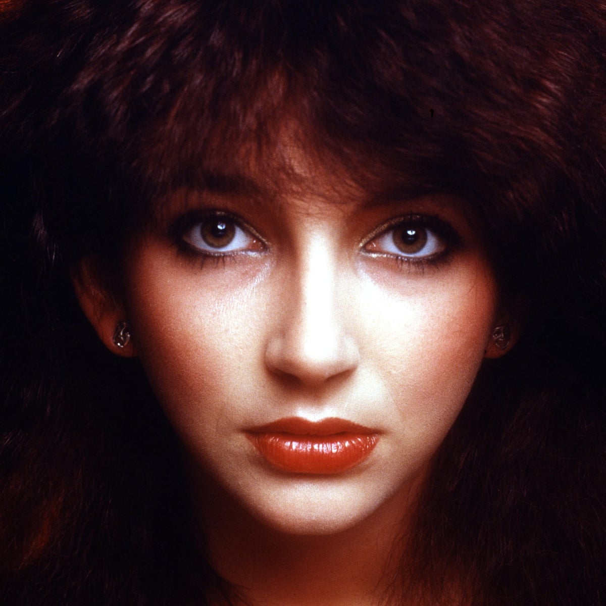 Kate Bush And Me David Mitchell On Being A Lifelong Fan Of The Pop Poet Books The Guardian