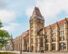 Manchester University to offer work placements to all undergraduates