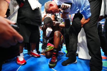 Terence Crawford reacts after defeating Canelo Álvarez on Saturday night in Las Vegas.