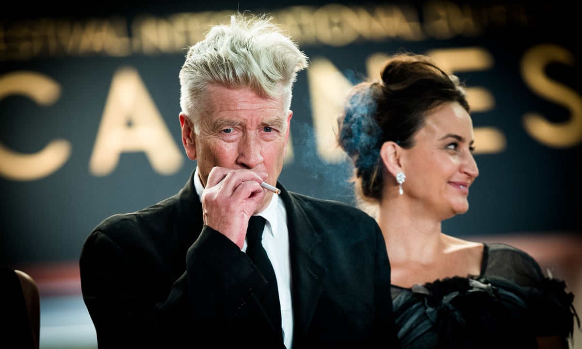 what kind of cigarettes did david lynch smoke how many David Lynch, 78, reveals he needs oxygen to walk after smoking since age 8 Does anyone have a photo