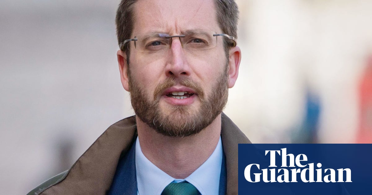 Former UK civil service chief calls Xi Jinping a dictator' over plans to reunify Taiwan
