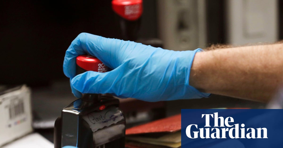 People affected by the US visa freeze: share your experience