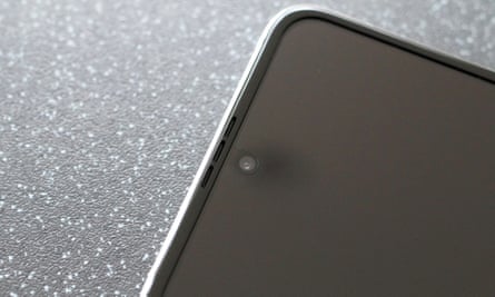 Galaxy Z Flip 3 Review Samsung S Cheaper Better Hi Tech Flip Phone Samsung The Guardian Galaxy Z Flip 3 Review Samsung S Cheaper Better Hi Tech Flip Phone Samsung The Guardian