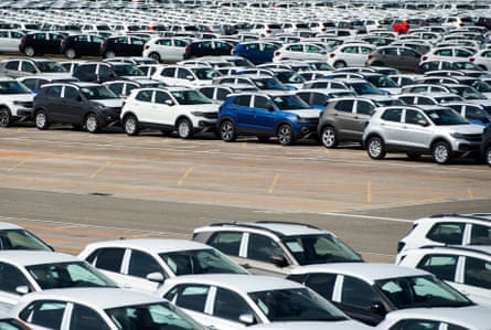 Around 5,000 unfinished cars were parked outside the Volkswagen Navarra factory in Pamplona last week due to a lack of semiconductors.