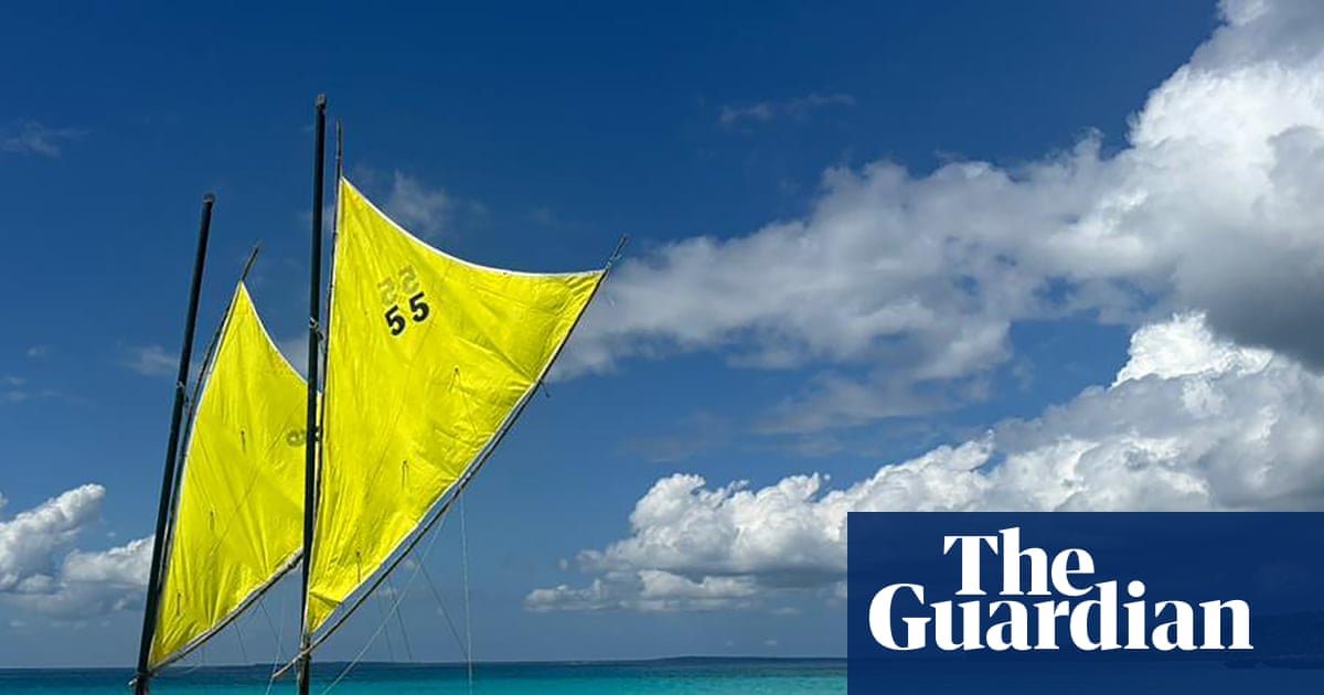 The sailor reviving the lost art of canoe building in New Caledonia