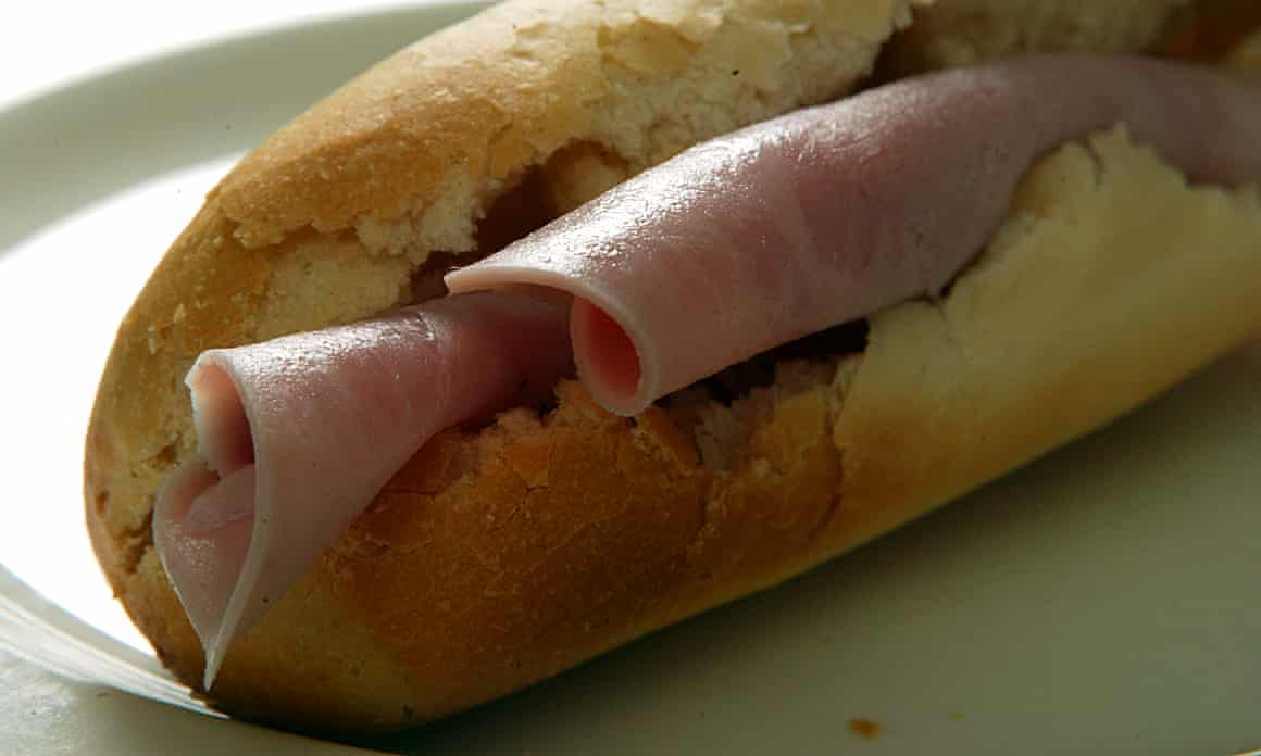 A ham baguette
