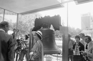 The Queen at the Liberty Bell in Philadelphia, Pennsylvania, on 6 July 1976