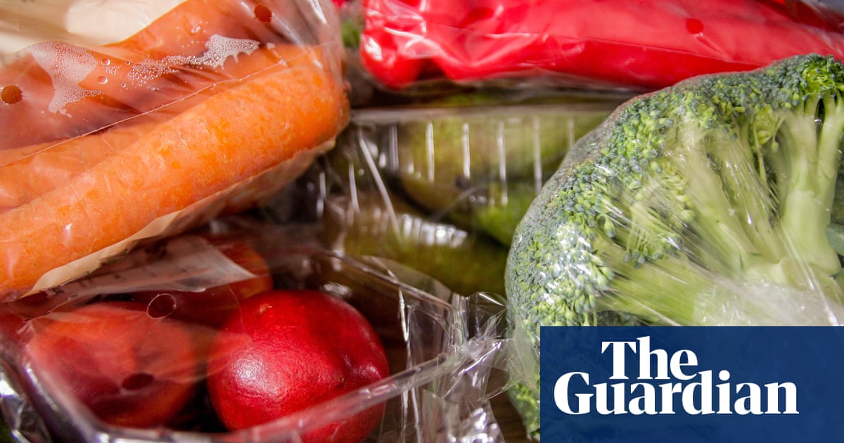 Three essential things to know about microplastics  and how to avoid them