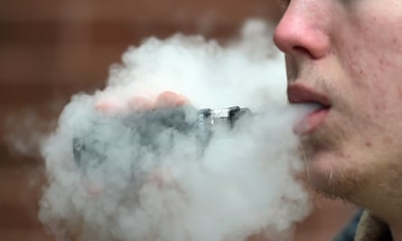 how many amps does a 12v cigarette lighter use What's the appropriate fuse amperage for a cigarette lighter? how many amps does a 12v cigarette lighter use What's the appropriate fuse amperage for a cigarette lighter?
