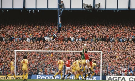 The Big Match Revisited. ITV4 6-8am. April 1980. Manchester United v Liverpool. So much to see here. The Man Utd Offside Trap. Used a week or two earlier in another game that The Big Match Revisited. ITV4 6-8am. April 1980. Manchester United v Liverpool. So much to see here. The Man Utd Offside Trap. Used a week or two earlier in another game that