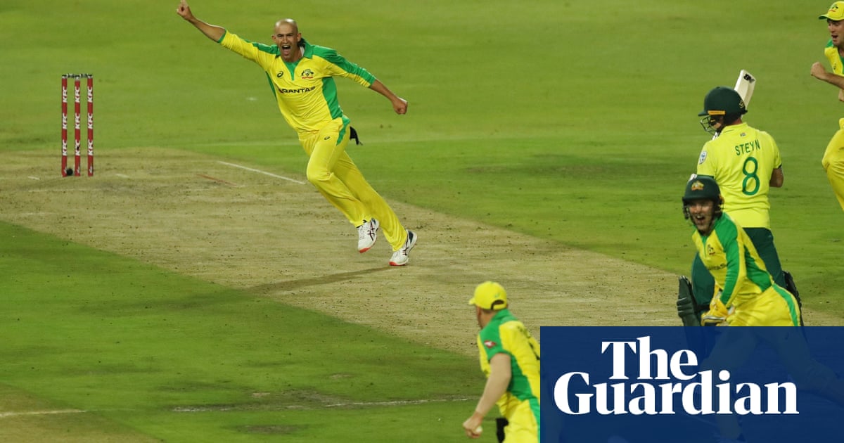 Ashton Agars hat-trick inspires Australia to South Africa T20 romp