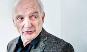 âTony is too fat, heâs too crudeâ ... David Chase.