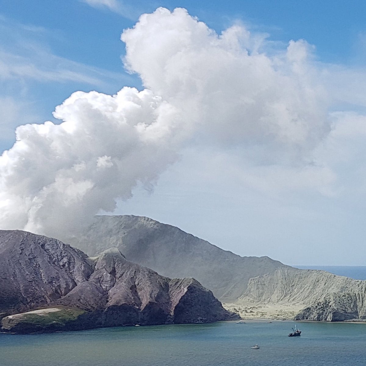 White Island Volcano Eruption 13 Victims Still In Hospital A