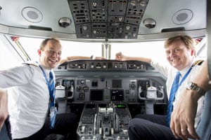 KingWillem-Alexander with pilot Maarten Putman