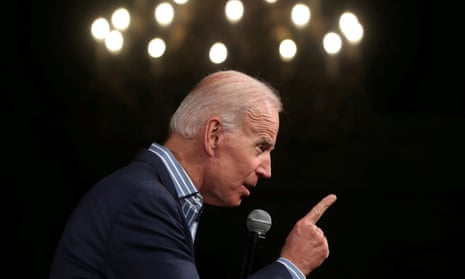 FILE PHOTO: U.S. Democratic presidential candidate Biden holds a campaign stop in Des Moines, Iowa<br>FILE PHOTO: U.S. Democratic presidential candidate former Vice President Joe Biden holds a campaign stop in Des Moines, Iowa, U.S. May 1, 2019. REUTERS/Jonathan Ernst /File Photo