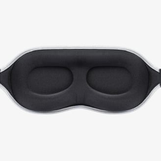 এই স্লিপ মাস্ক আমাকে যে কোন সময়, যে কোন জায়গায় ঘুমাতে সাহায্য করে এই স্লিপ মাস্ক আমাকে যে কোন সময়, যে কোন জায়গায় ঘুমাতে সাহায্য করে