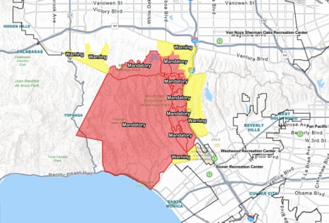 National guard in LA as firefighters arrive from Mexico and Canada 1 Map of new immediate evacuation order for the Palisades fire.